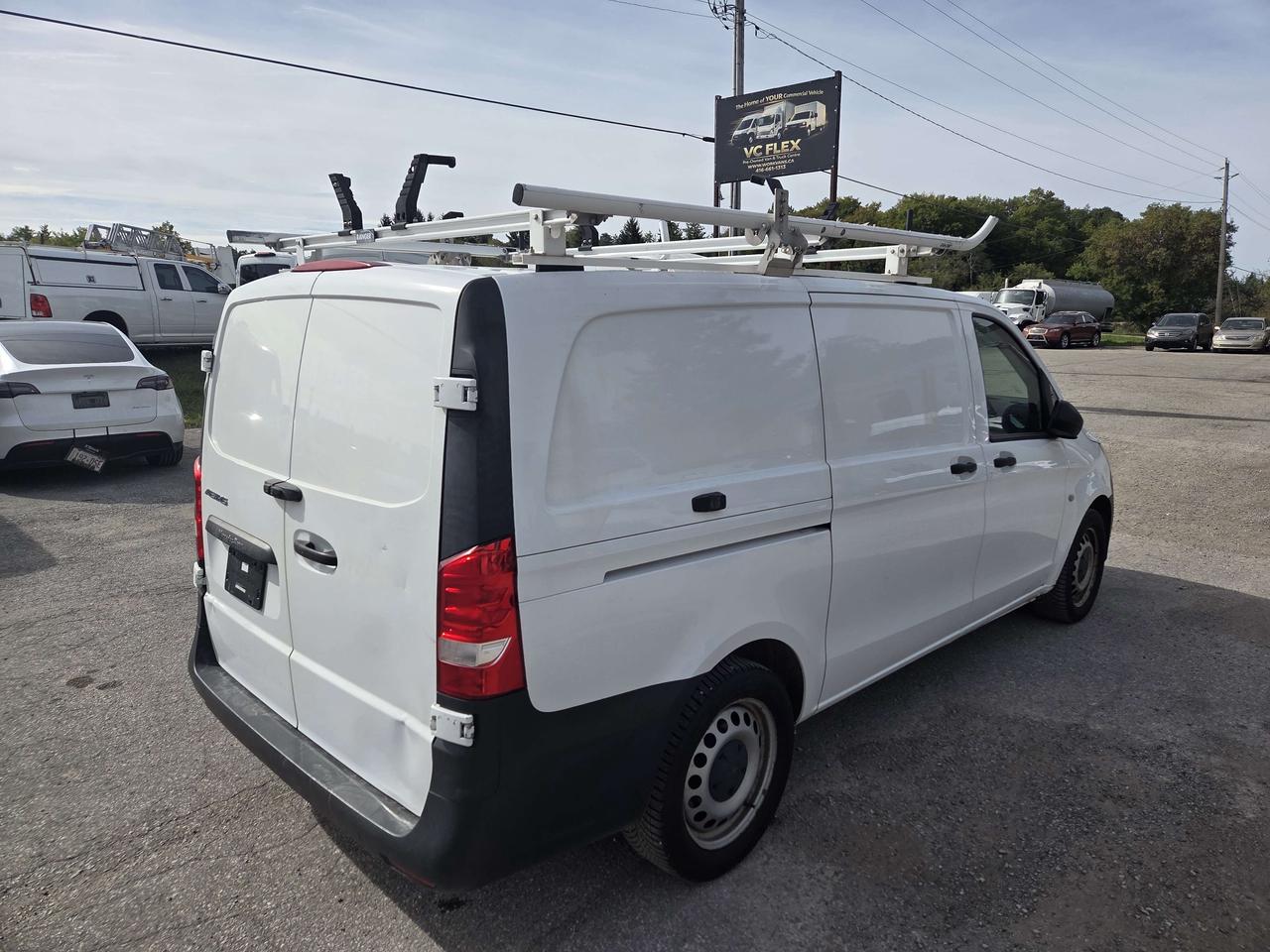 2021 Mercedes-Benz Metris 126WB Cargo + Shelves/Rack - CCV-920064 Photo