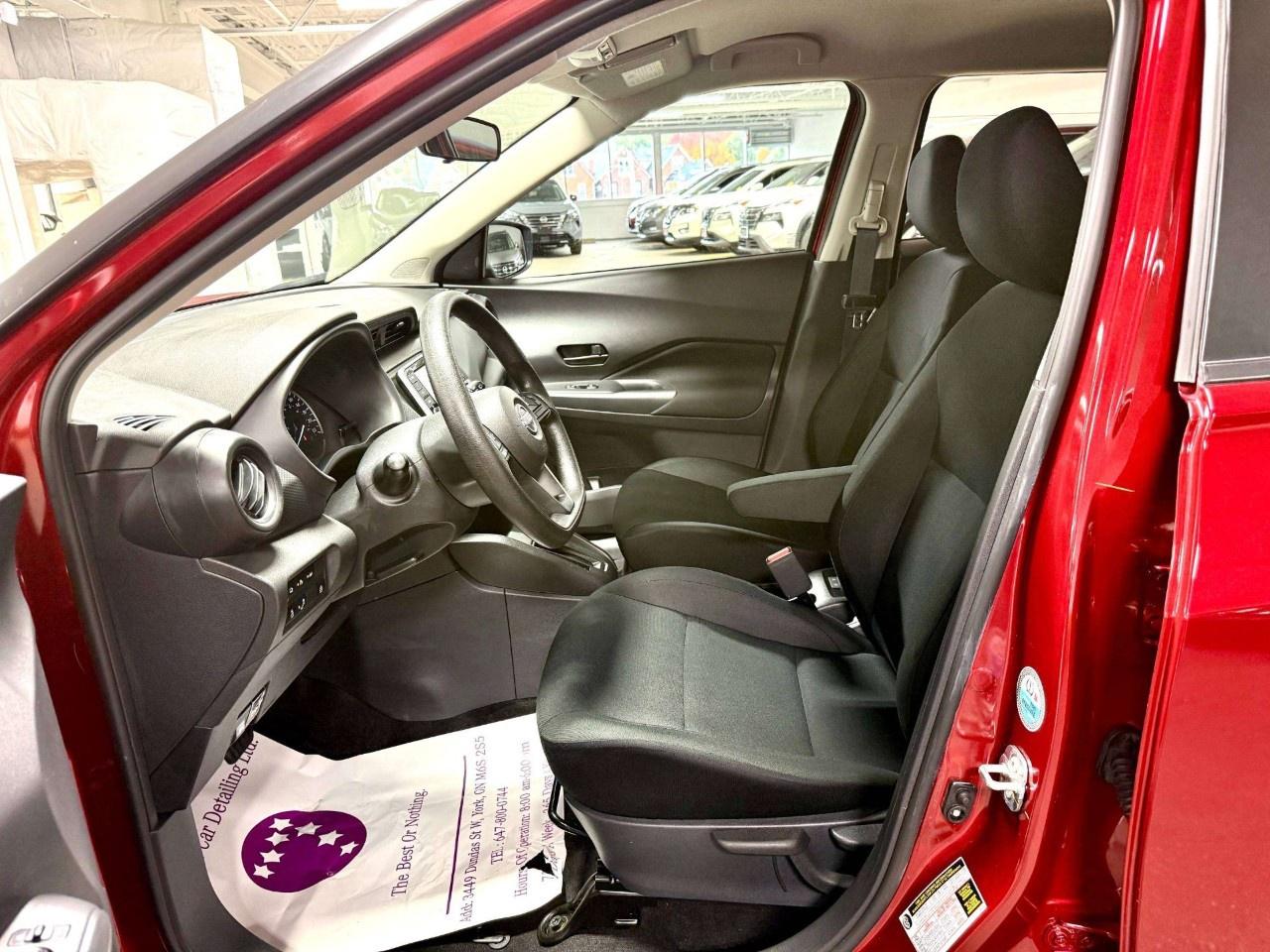 2025 Nissan Kicks Play S FWD Photo