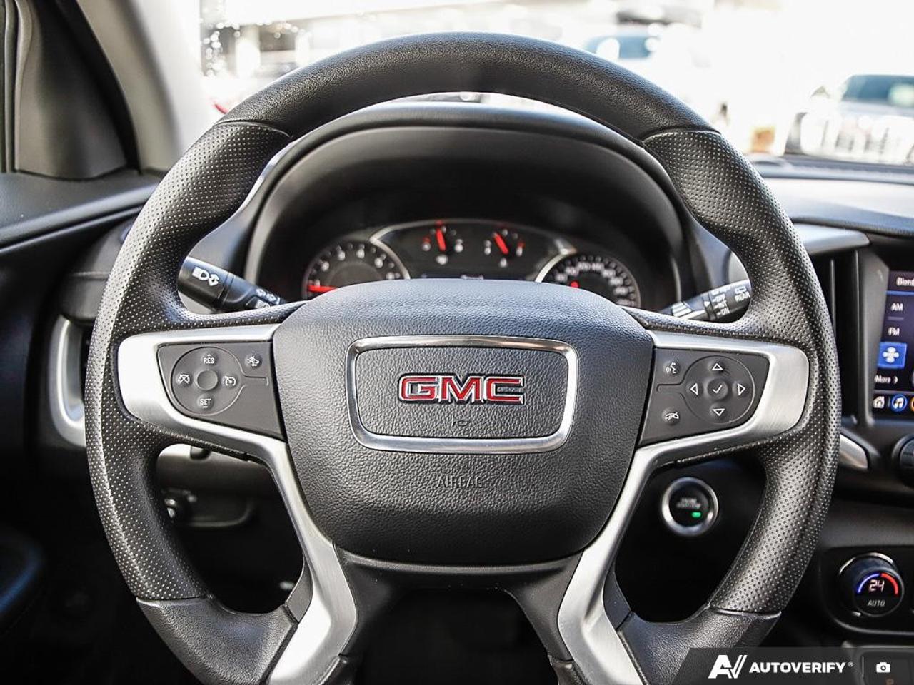 2024 GMC Terrain AWD SLE Photo