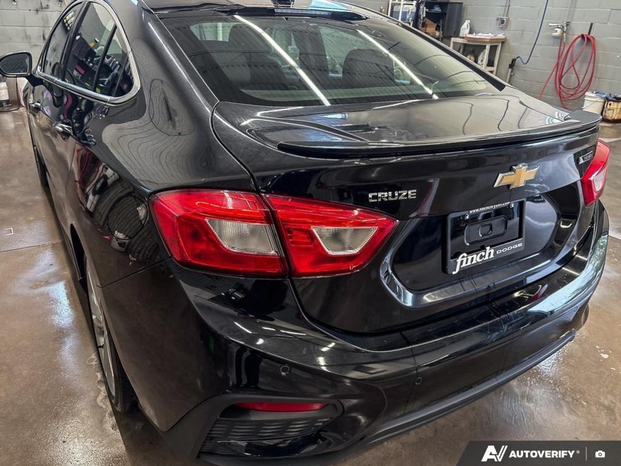 2018 Chevrolet Cruze Premier Auto 4dr Sedan Photo