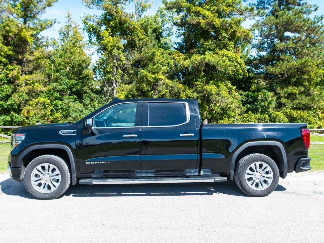 2026 GMC Sierra 1500 Crew Cab Standard Box 4-Wheel Drive Denali Photo5