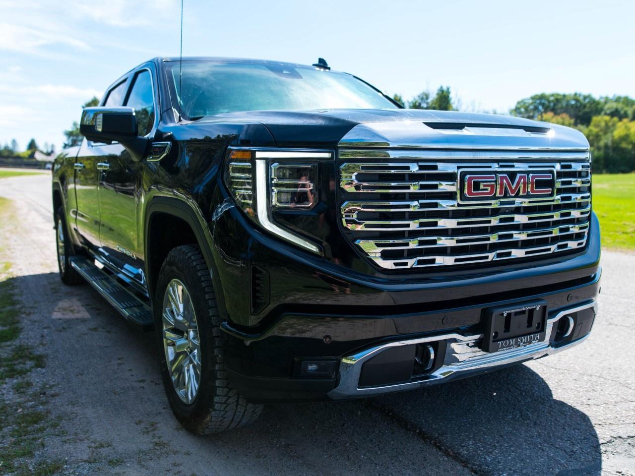 2026 GMC Sierra 1500 Crew Cab Standard Box 4-Wheel Drive Denali Photo