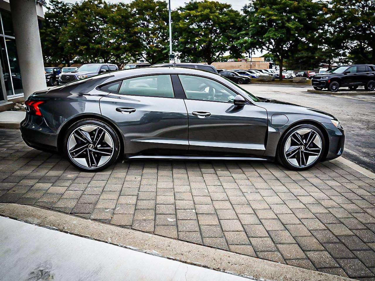 2022 Audi E-Tron GT  Photo