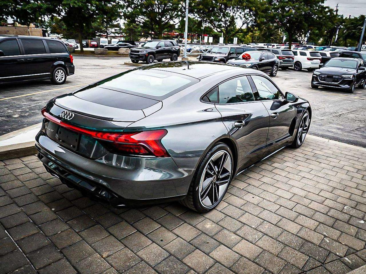 2022 Audi E-Tron GT  Photo