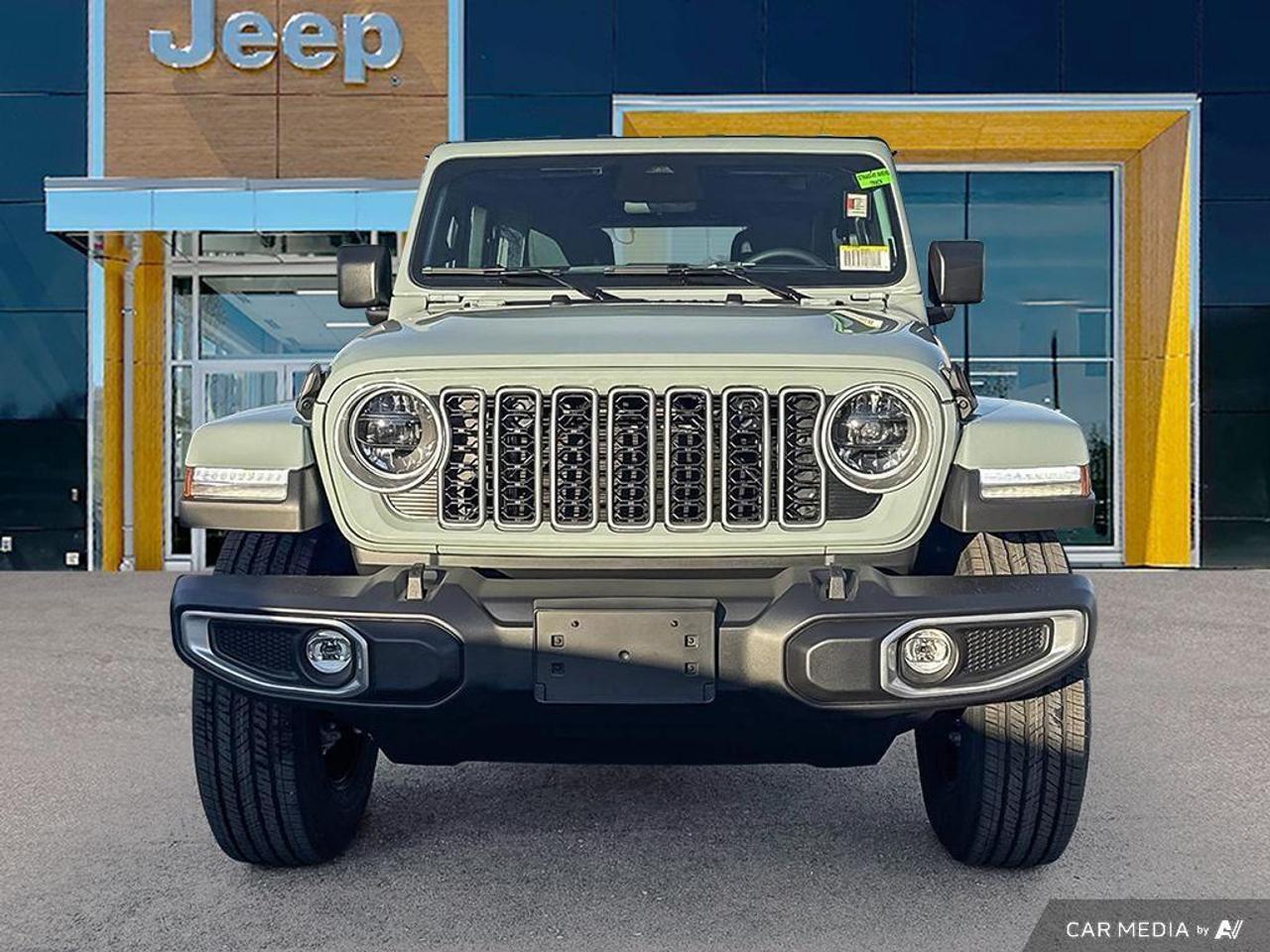 2027 Jeep Wrangler SAHARA 4DR 4X4 Photo