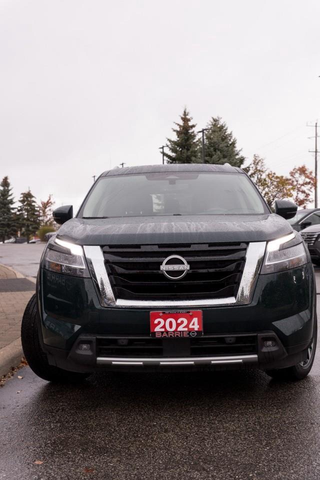 2024 Nissan Pathfinder Platinum 4dr 4x4 Photo5