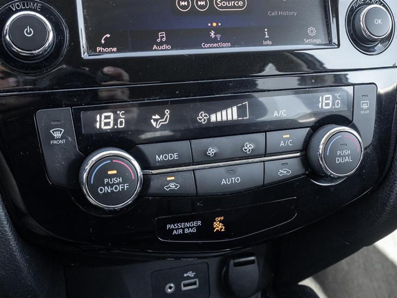 2019 Nissan Rogue S (CVT) 4dr Front-Wheel Drive Photo