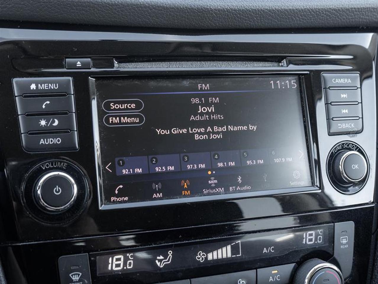 2019 Nissan Rogue S (CVT) 4dr Front-Wheel Drive Photo