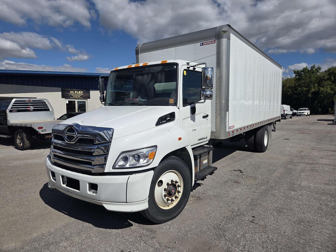 2023 Hino L6 24FT Box - Cummins Diesel - ST-T10083 Photo