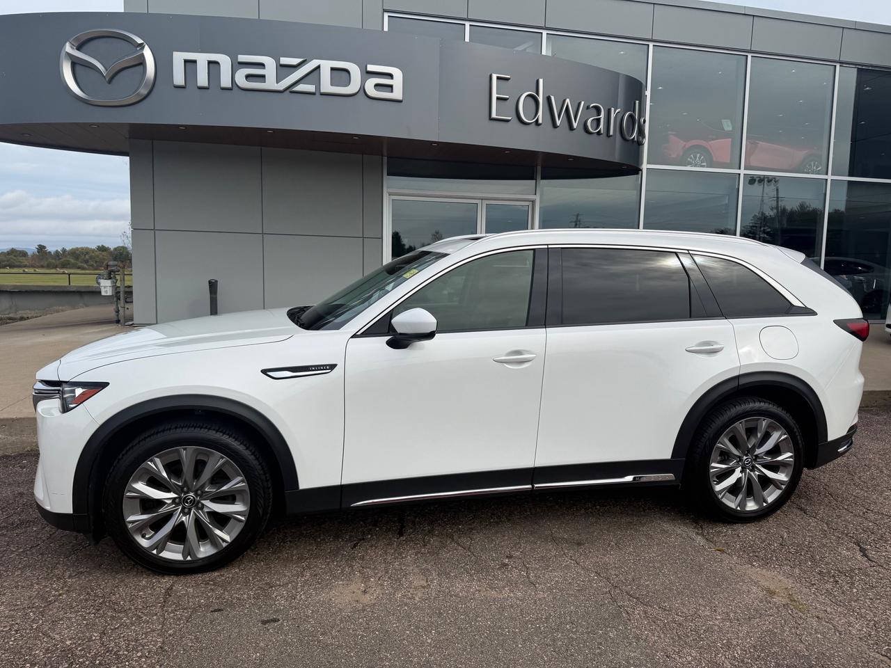 2025 Mazda CX-90 MHEV GT 4dr i-ACTIV All-Wheel Drive Sport Utility Photo