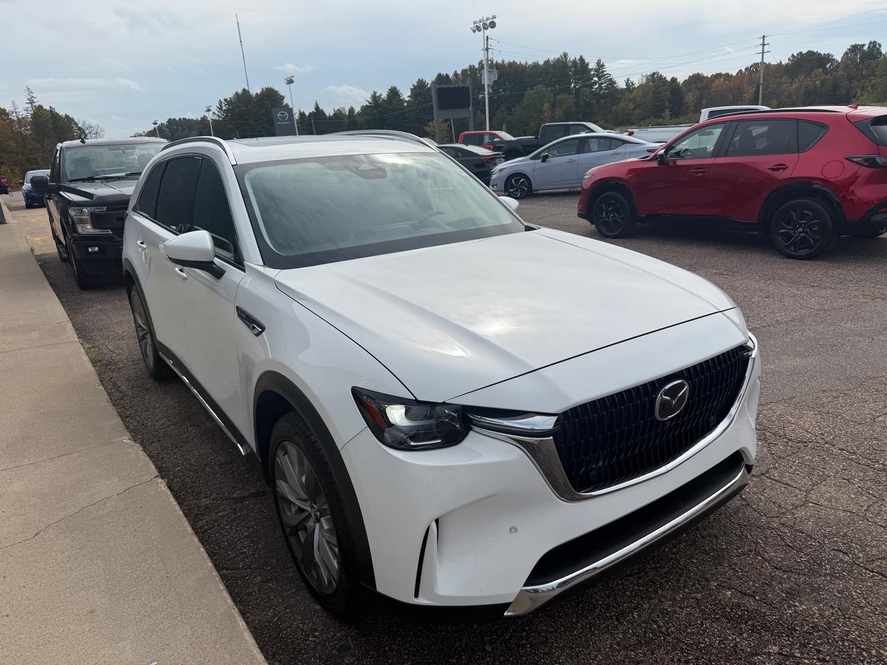 2025 Mazda CX-90 MHEV GT 4dr i-ACTIV All-Wheel Drive Sport Utility Photo