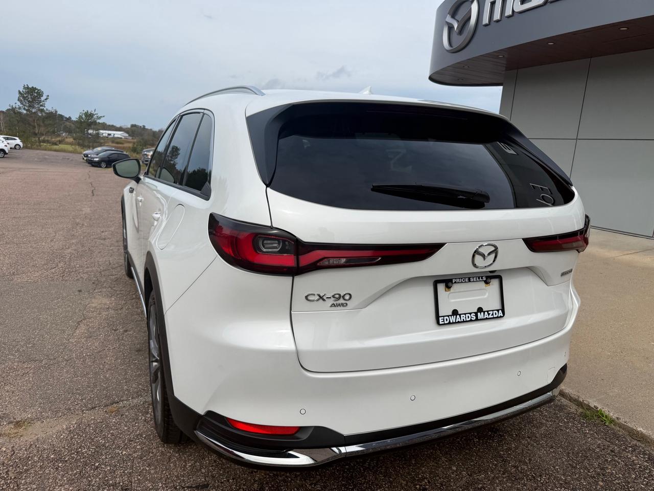 2025 Mazda CX-90 MHEV GT 4dr i-ACTIV All-Wheel Drive Sport Utility Photo