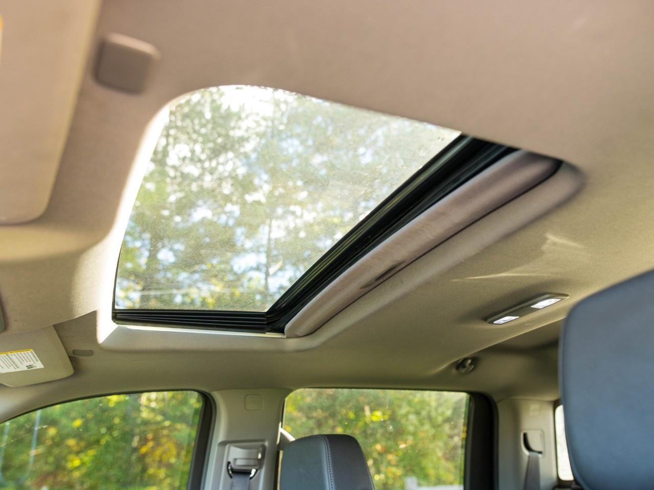 2024 Chevrolet SILVERADO 2500HD 4WD Crew Cab Standard Box LTZ Photo