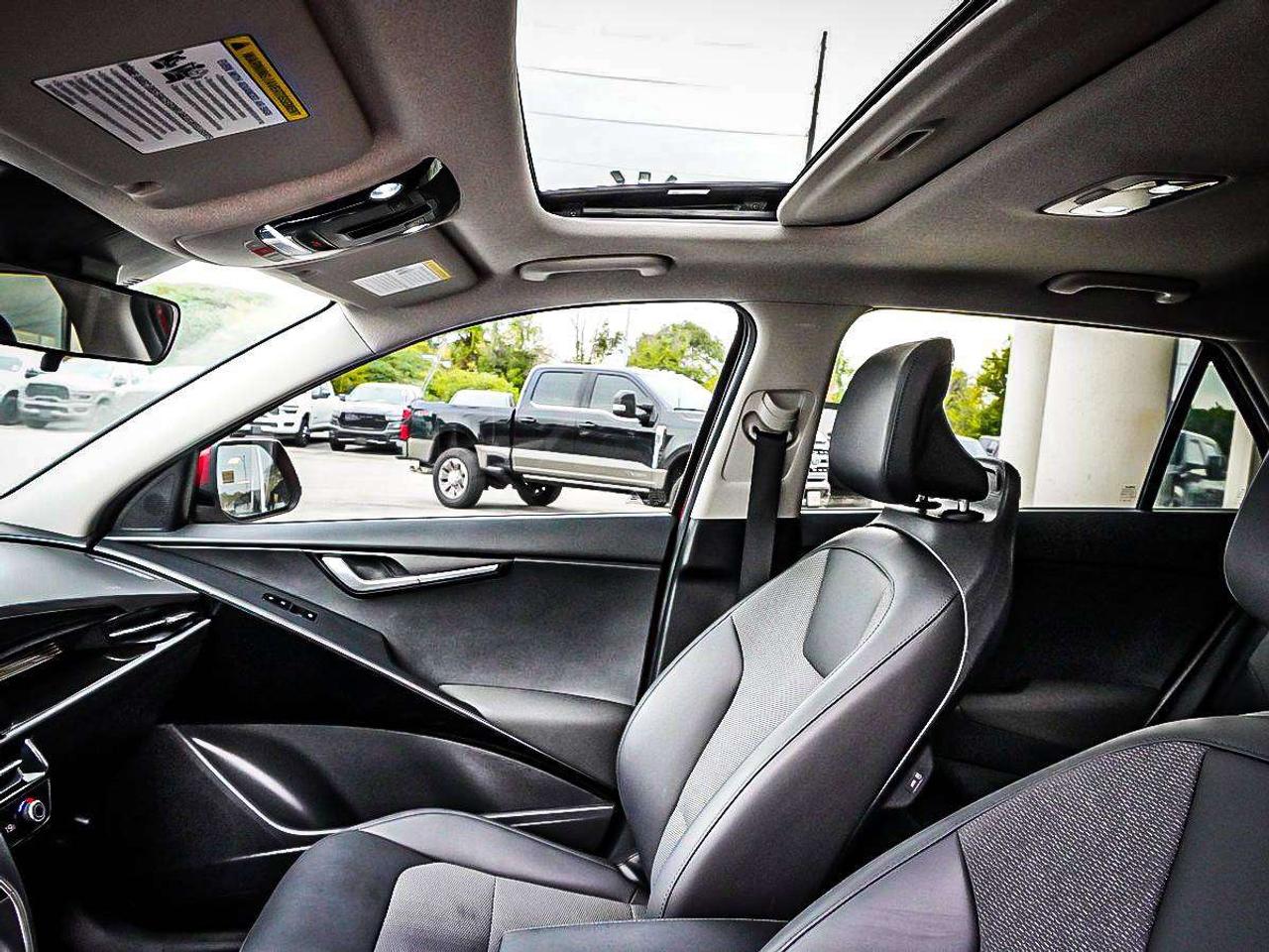 2023 Kia NIRO  Photo