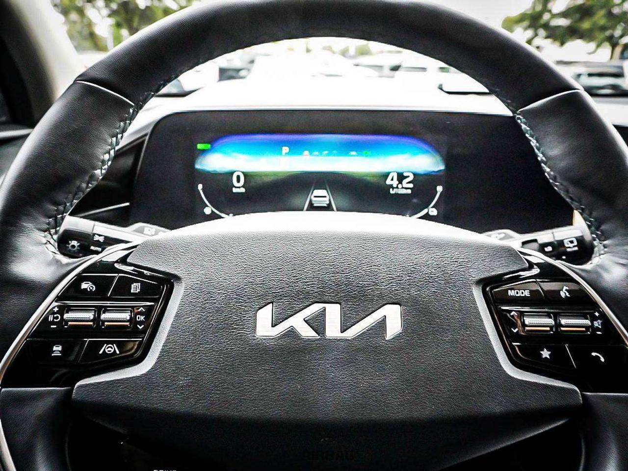 2023 Kia NIRO  Photo