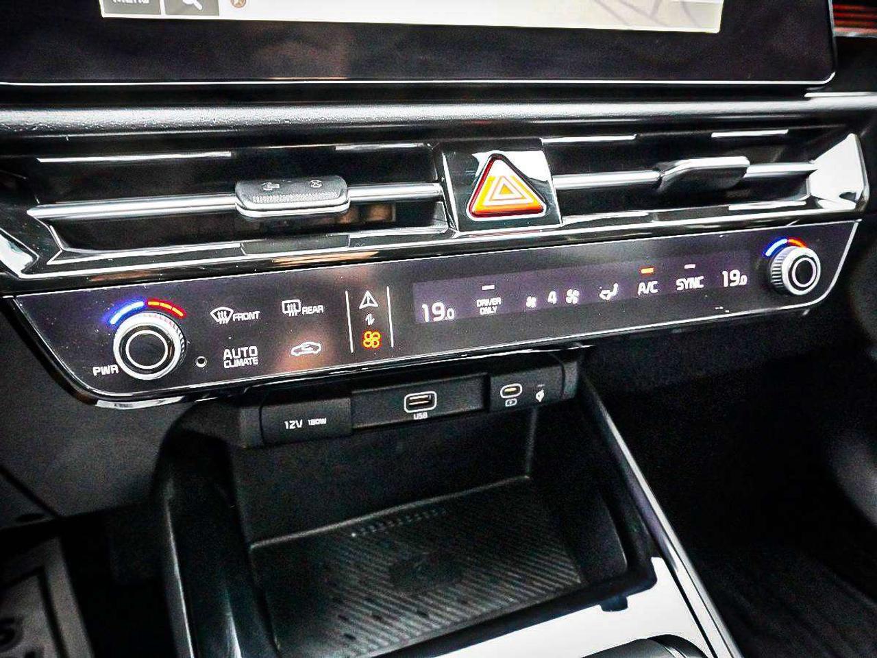 2023 Kia NIRO  Photo
