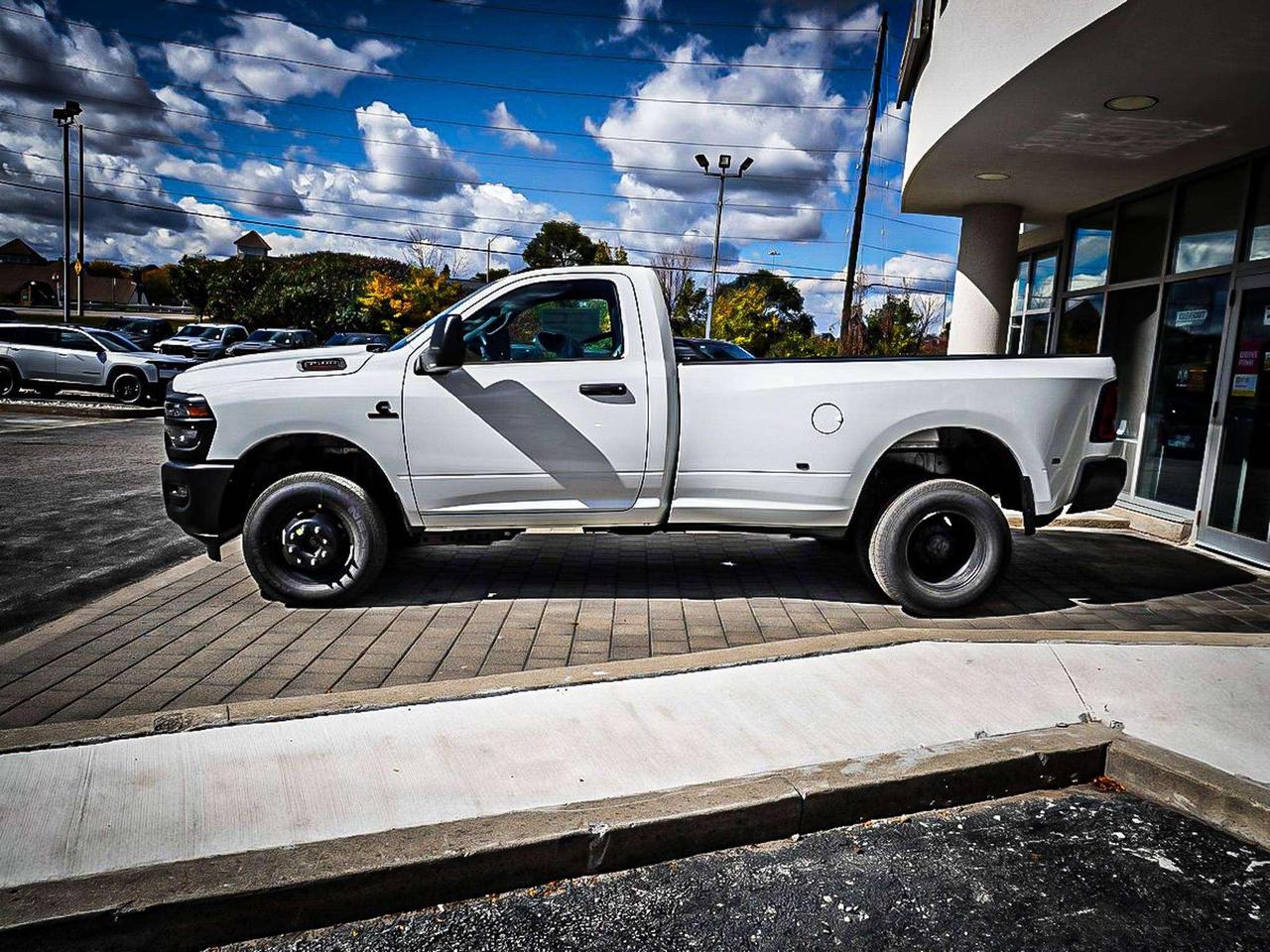 2027 RAM 3500  Photo