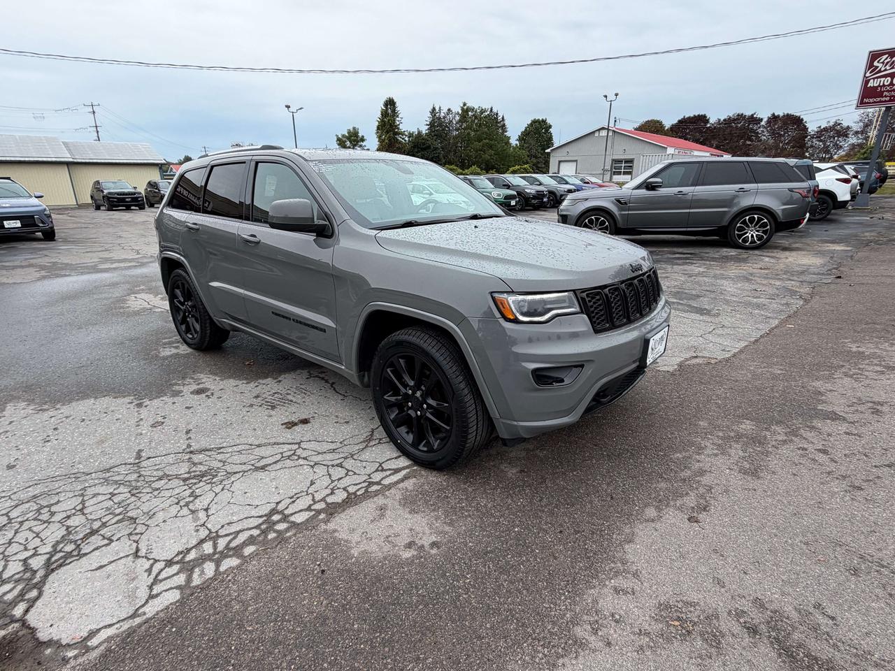 2020 Jeep Grand Cherokee ALTITUDE/PWR ROOF/AWD/HEATED SEATS/CALL PICTON Photo