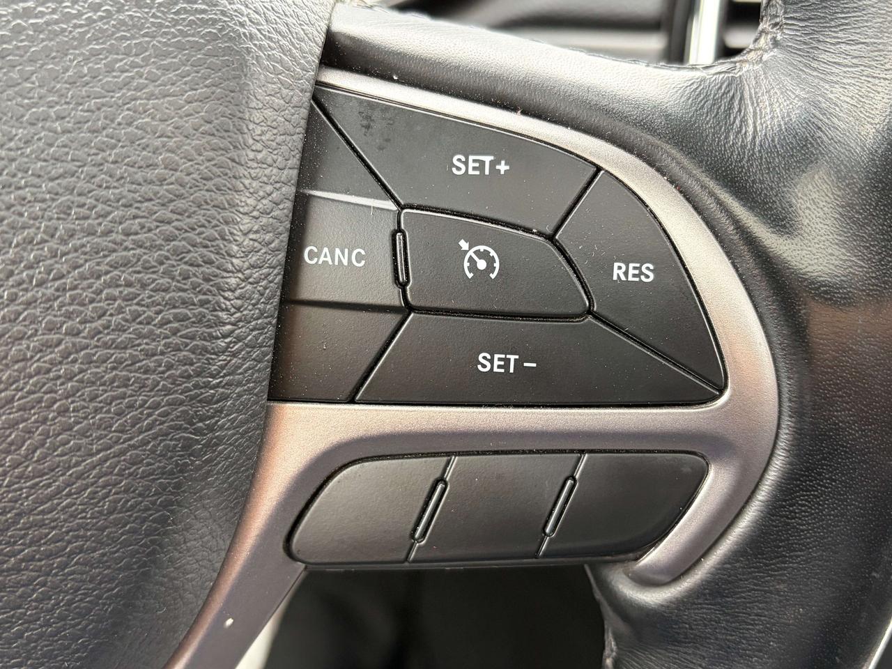 2020 Jeep Grand Cherokee ALTITUDE/PWR ROOF/AWD/HEATED SEATS/CALL PICTON Photo
