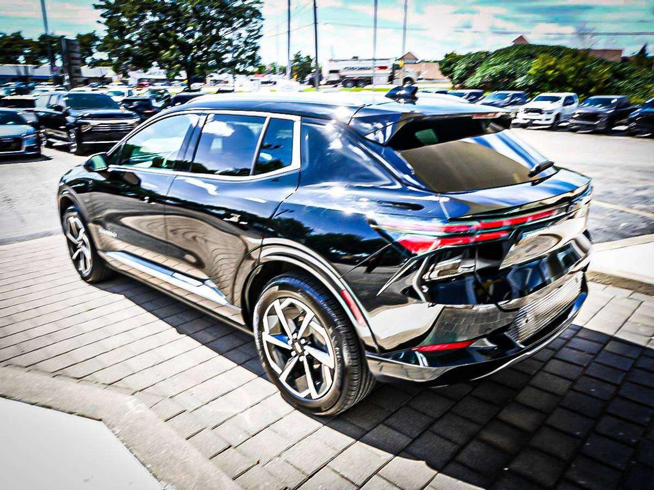 2025 Chevrolet Equinox  Photo