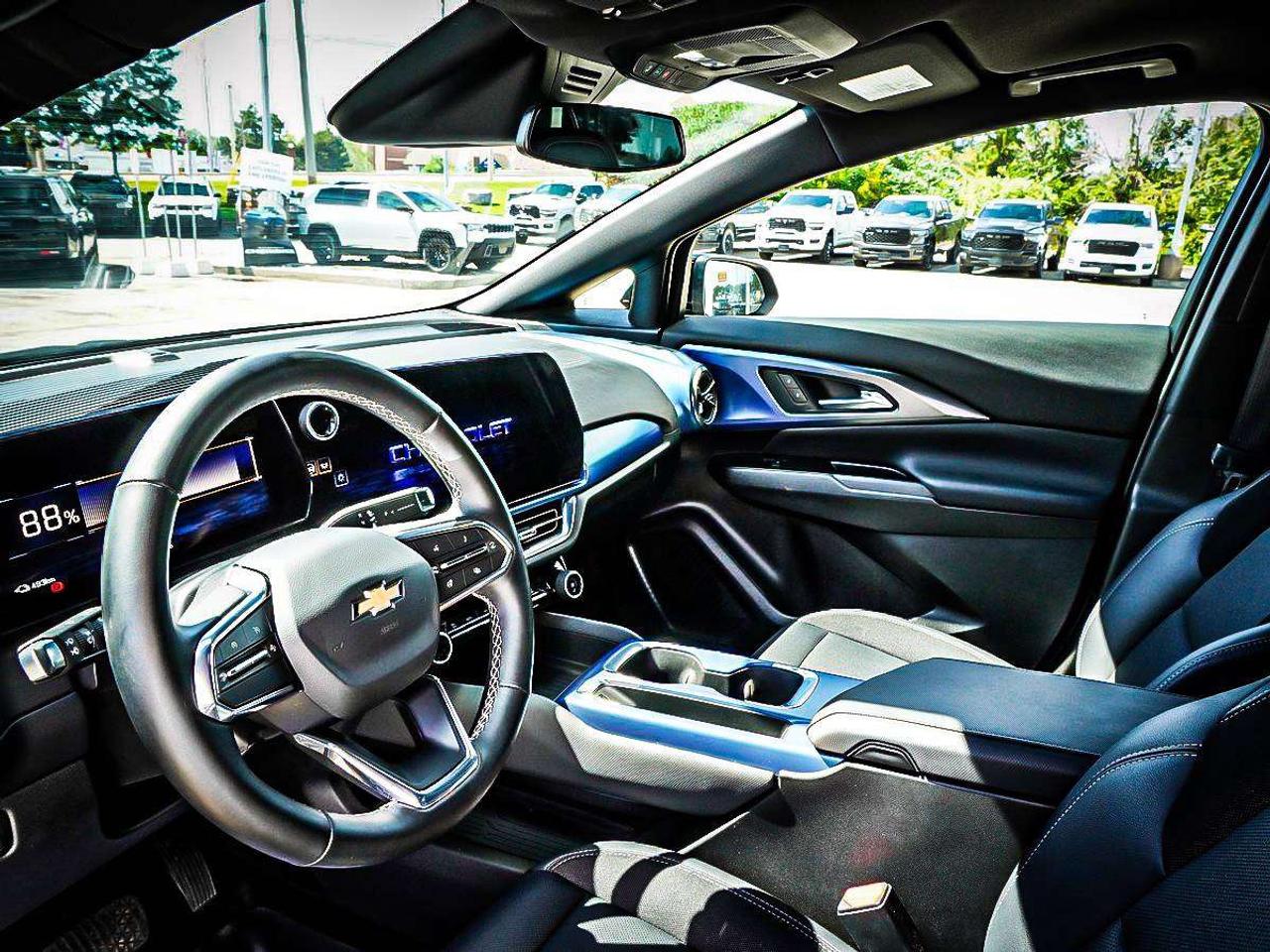 2025 Chevrolet Equinox  Photo