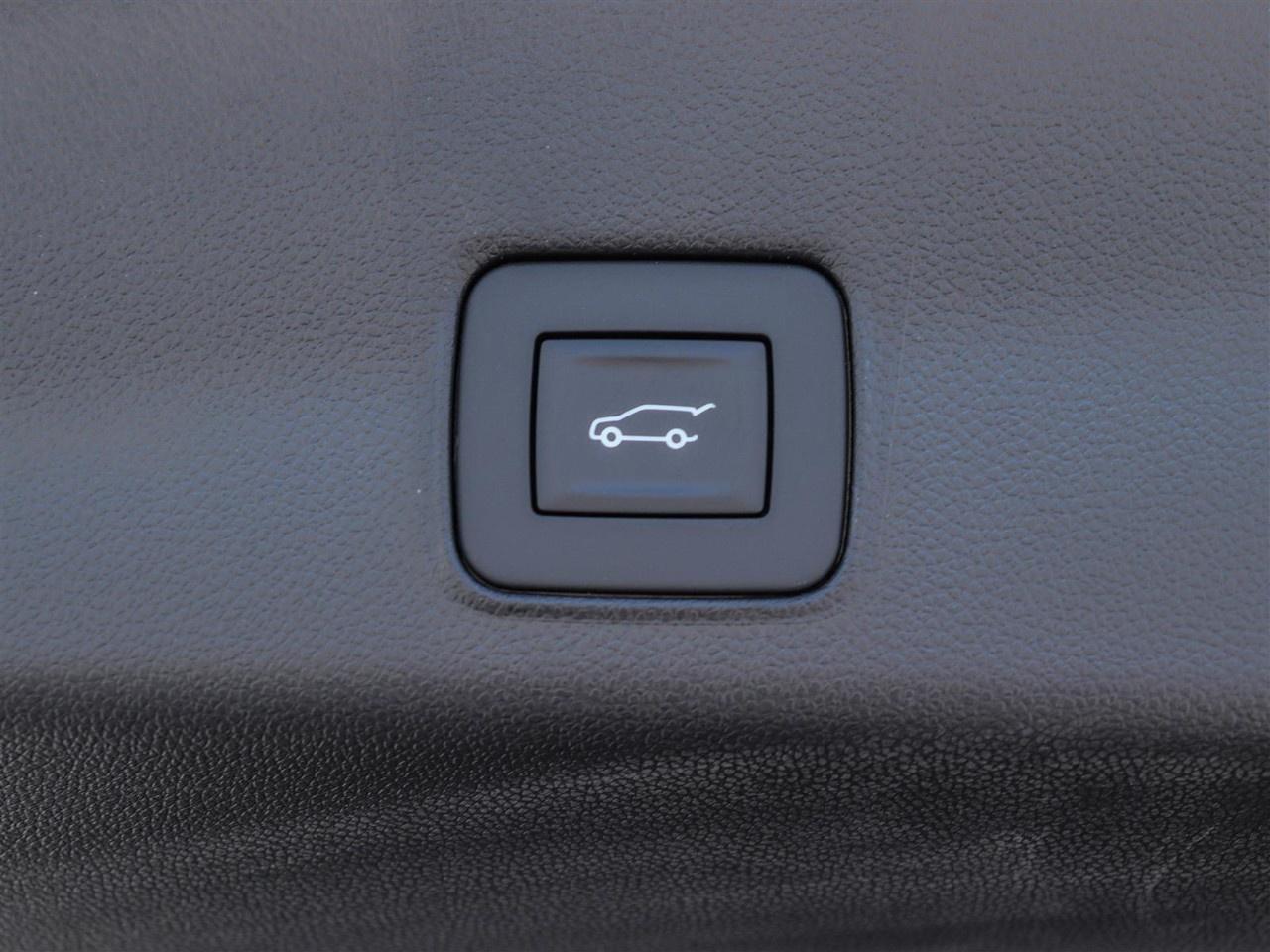 2026 Chevrolet TrailBlazer AWD 4dr RS Photo