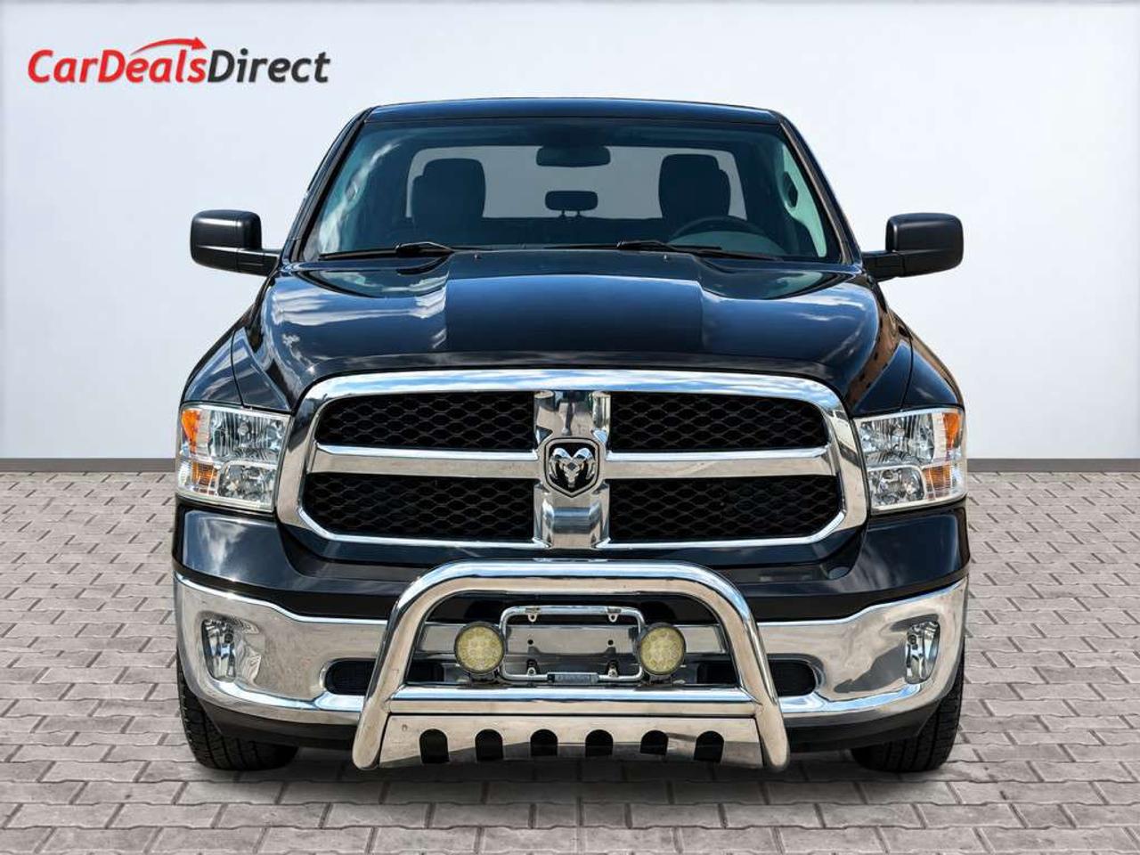 2019 RAM 1500 ST 4X4 / 3.6L V6 / QUAD CAB /  BACKUP CAMERA / CLEAN CARFAX Photo