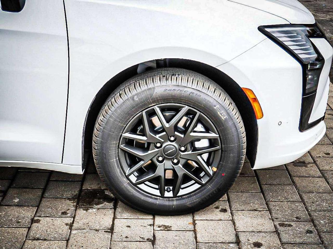 2027 Chrysler Pacifica  Photo