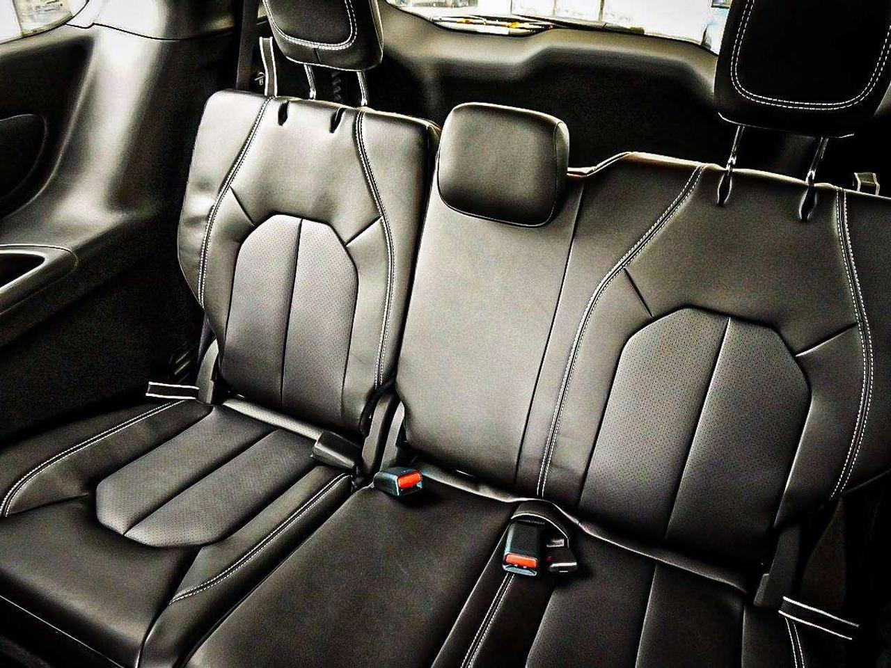 2027 Chrysler Pacifica  Photo