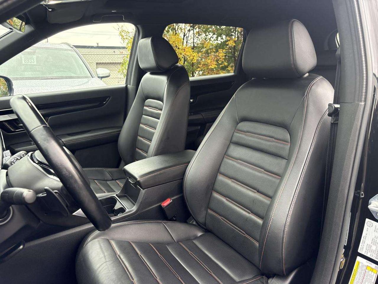 2025 Honda CR-V Touring Honda Certified With 7YR/160K Warranty Photo