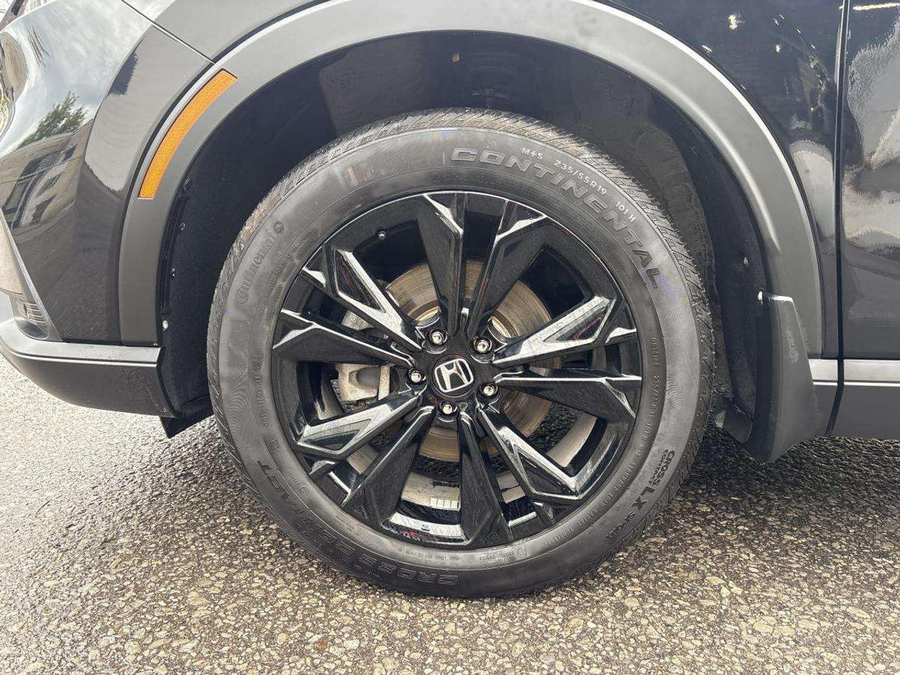 2025 Honda CR-V Touring Honda Certified With 7YR/160K Warranty Photo