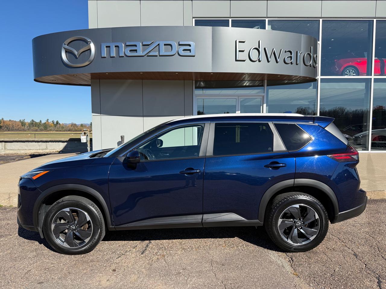 2025 Nissan Rogue SV Moonroof 4dr All-Wheel Drive Sport Utility Photo