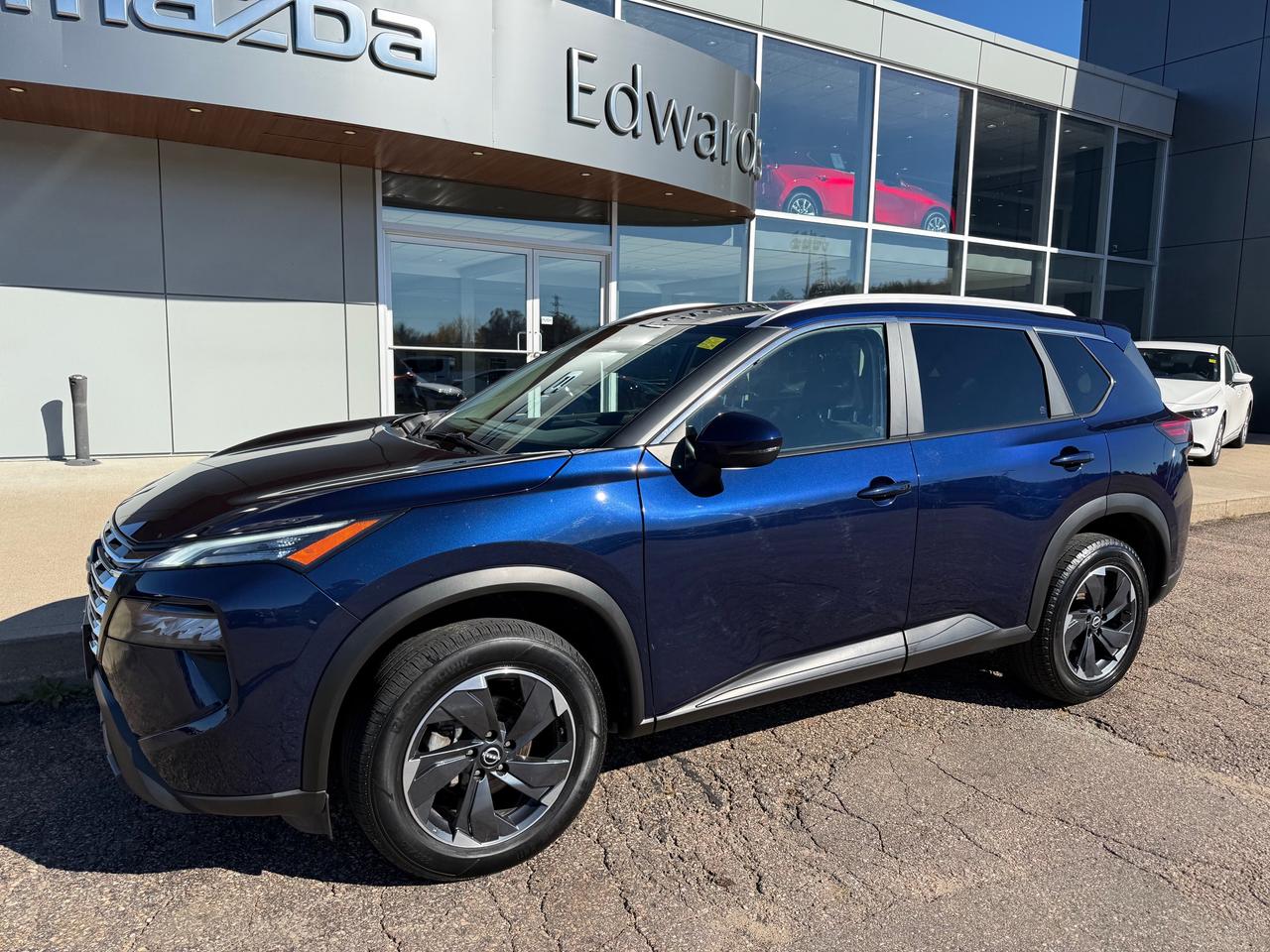 2025 Nissan Rogue SV Moonroof 4dr All-Wheel Drive Sport Utility Photo