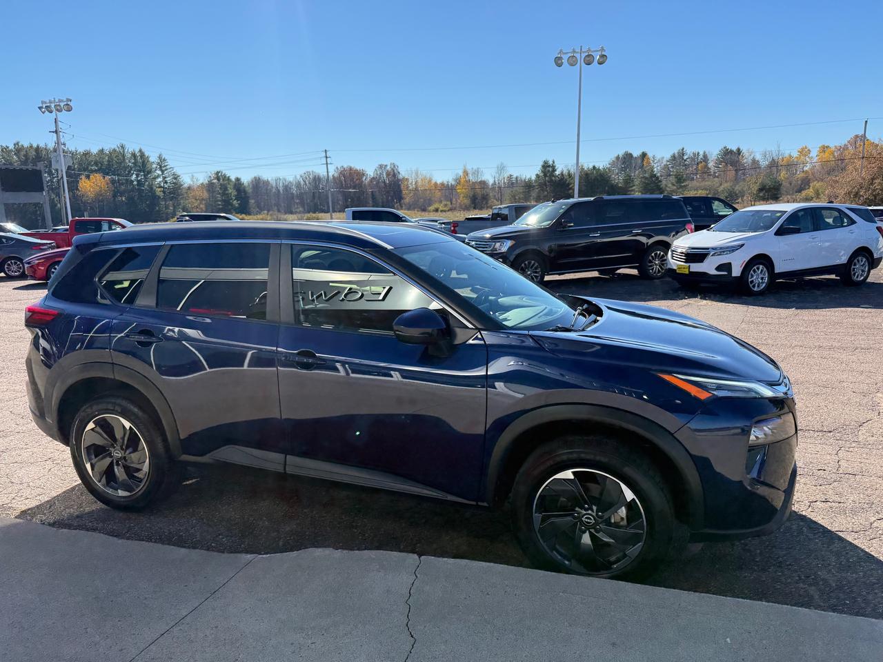 2025 Nissan Rogue SV Moonroof 4dr All-Wheel Drive Sport Utility Photo