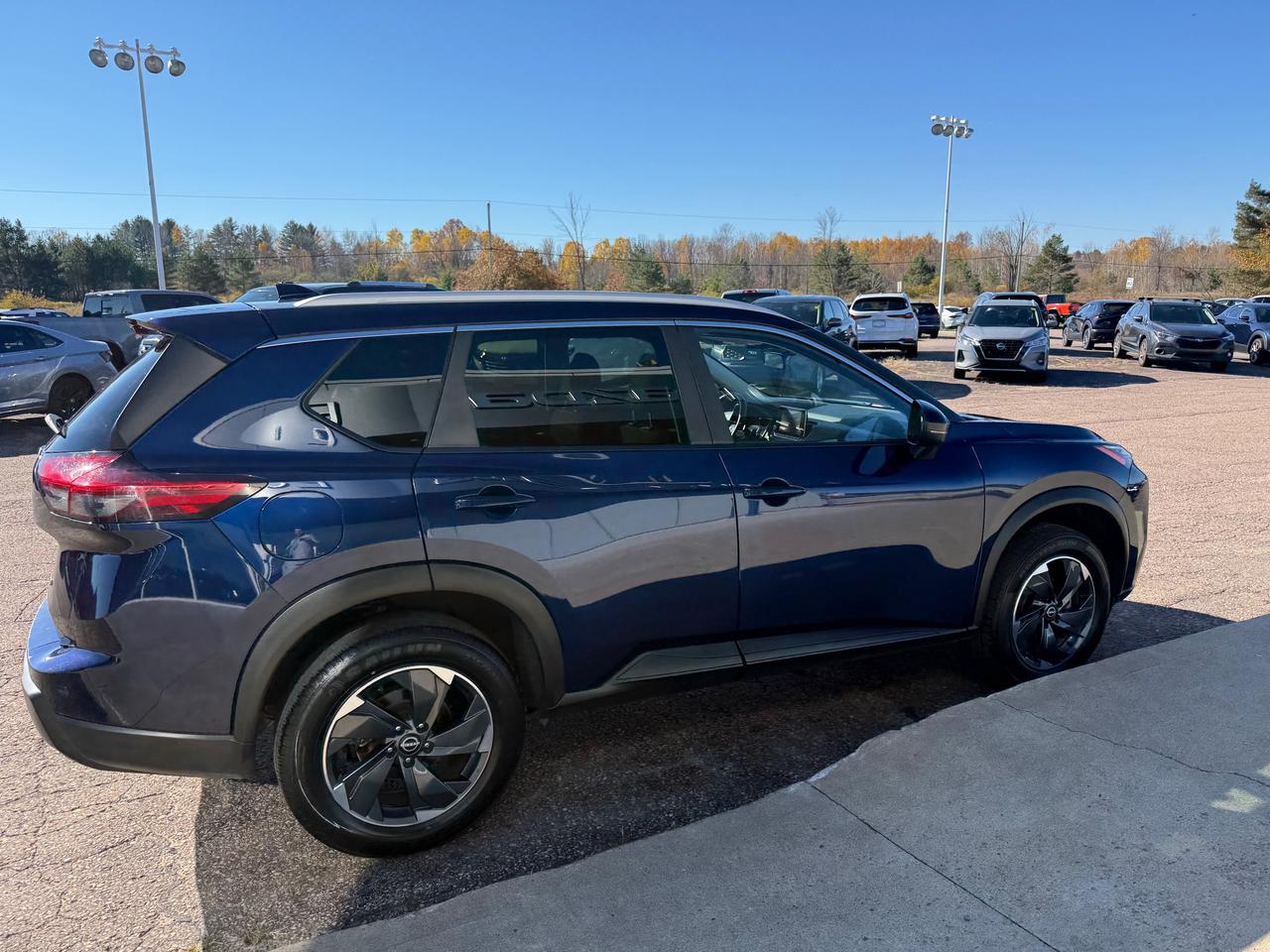 2025 Nissan Rogue SV Moonroof 4dr All-Wheel Drive Sport Utility Photo