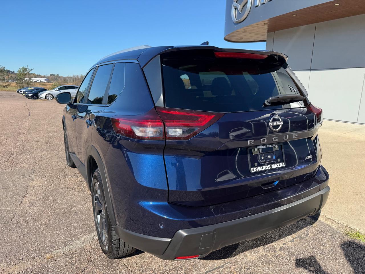 2025 Nissan Rogue SV Moonroof 4dr All-Wheel Drive Sport Utility Photo