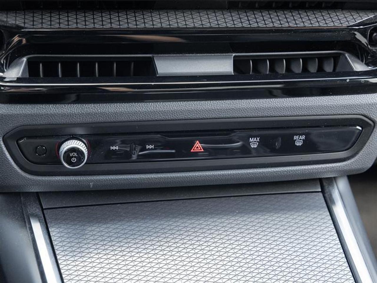 2026 BMW M340 i xDrive 4dr All-Wheel Drive Sedan Photo