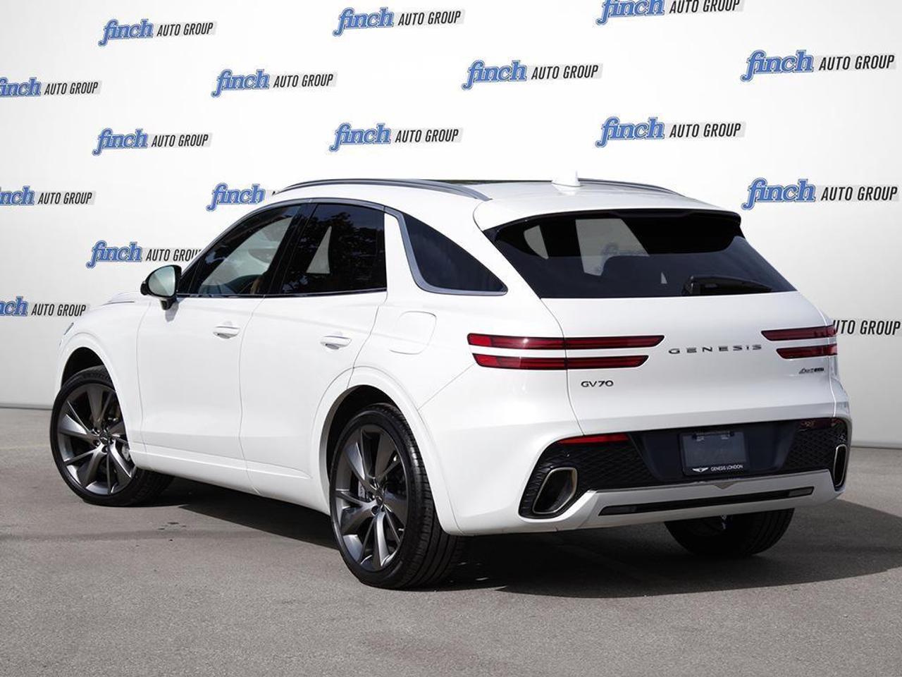 2024 Genesis GV70  Photo3