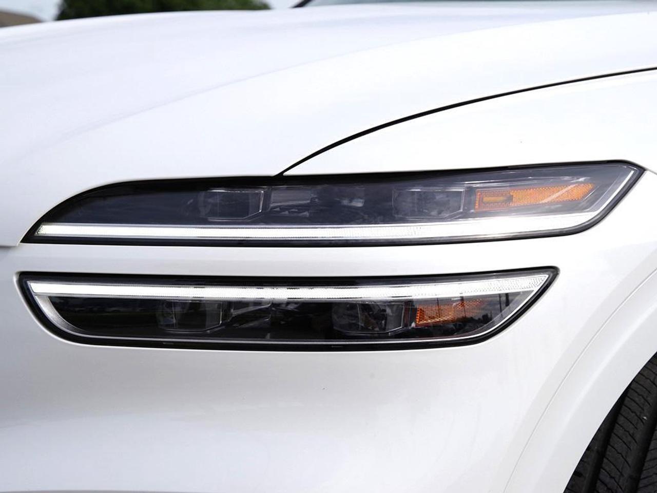 2024 Genesis GV70  Photo