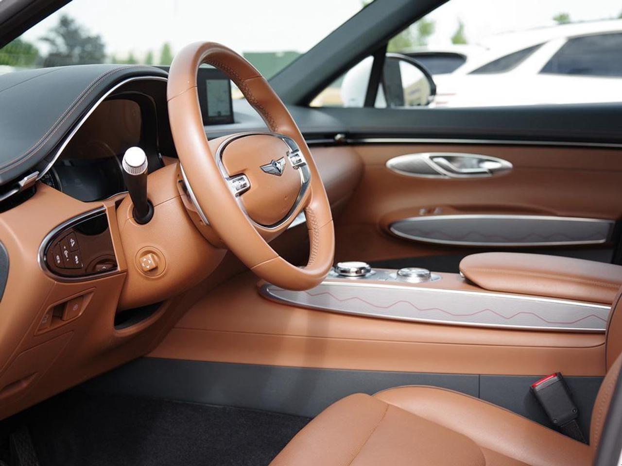 2024 Genesis GV70  Photo