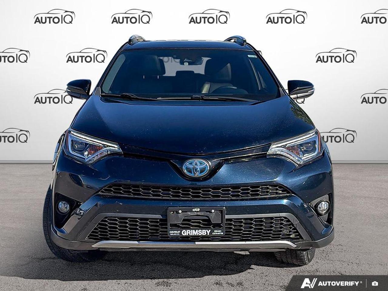 2018 Toyota RAV4 Hybrid SE 4dr All-Wheel Drive Photo5