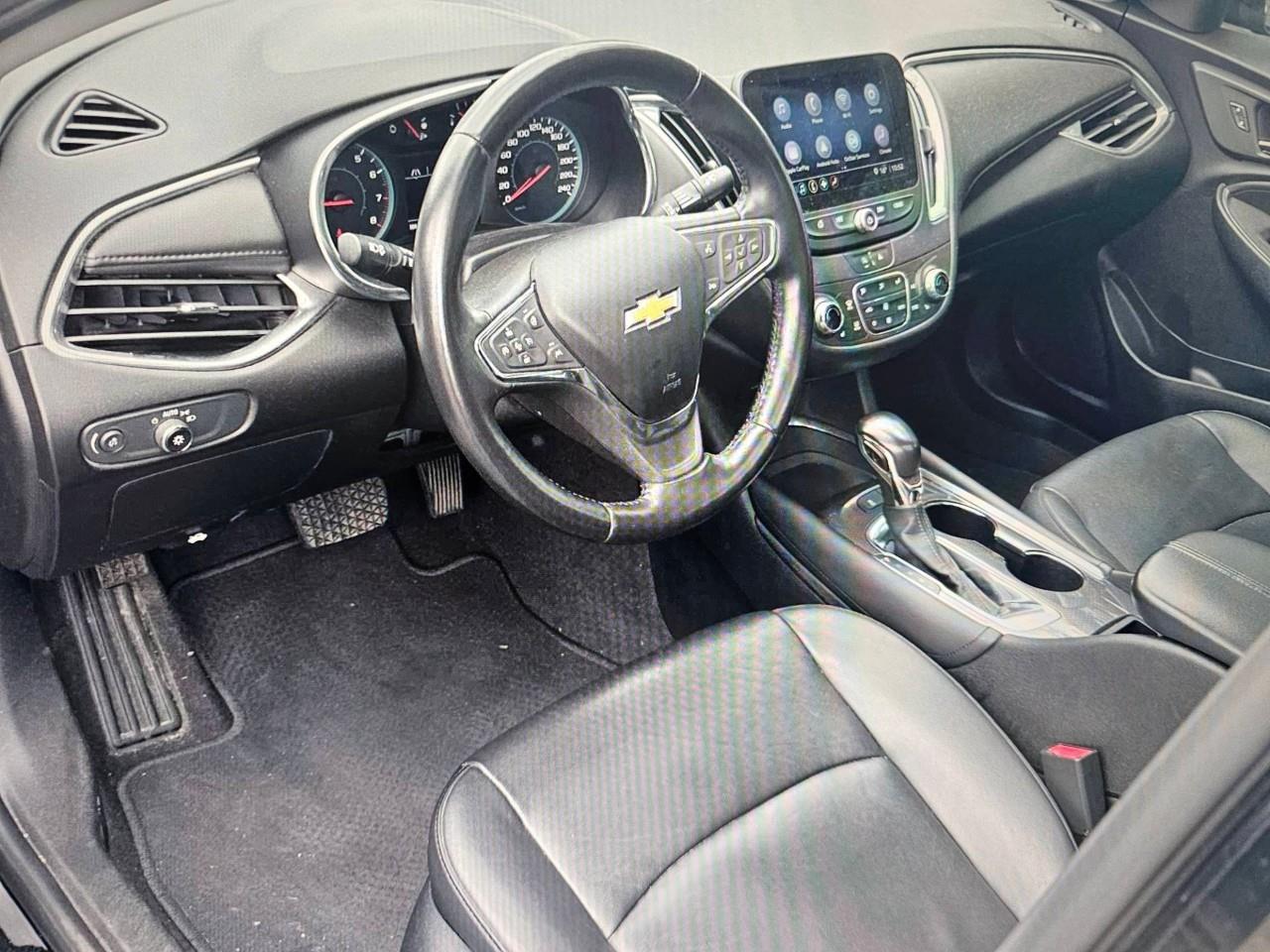 2021 Chevrolet Malibu LT 4dr SEDAN Photo