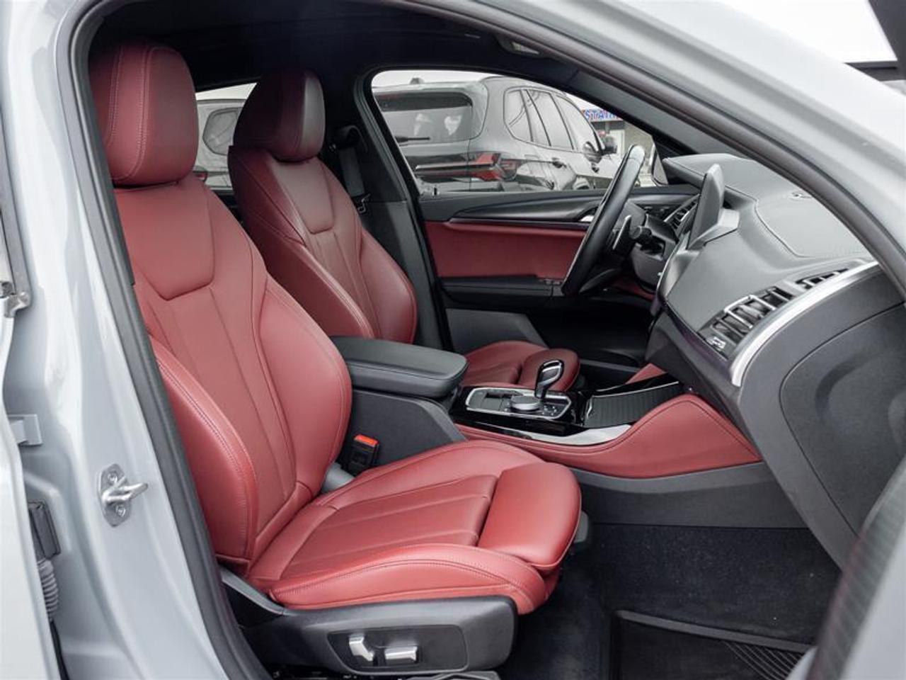 2023 BMW X4 M40i 4dr All-Wheel Drive Sports Activity Coupe Photo