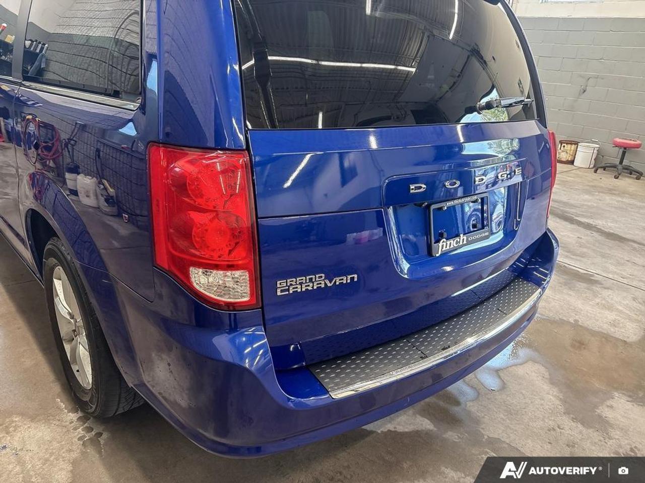 2018 Dodge Grand Caravan CVP/SXT Passenger Van Photo