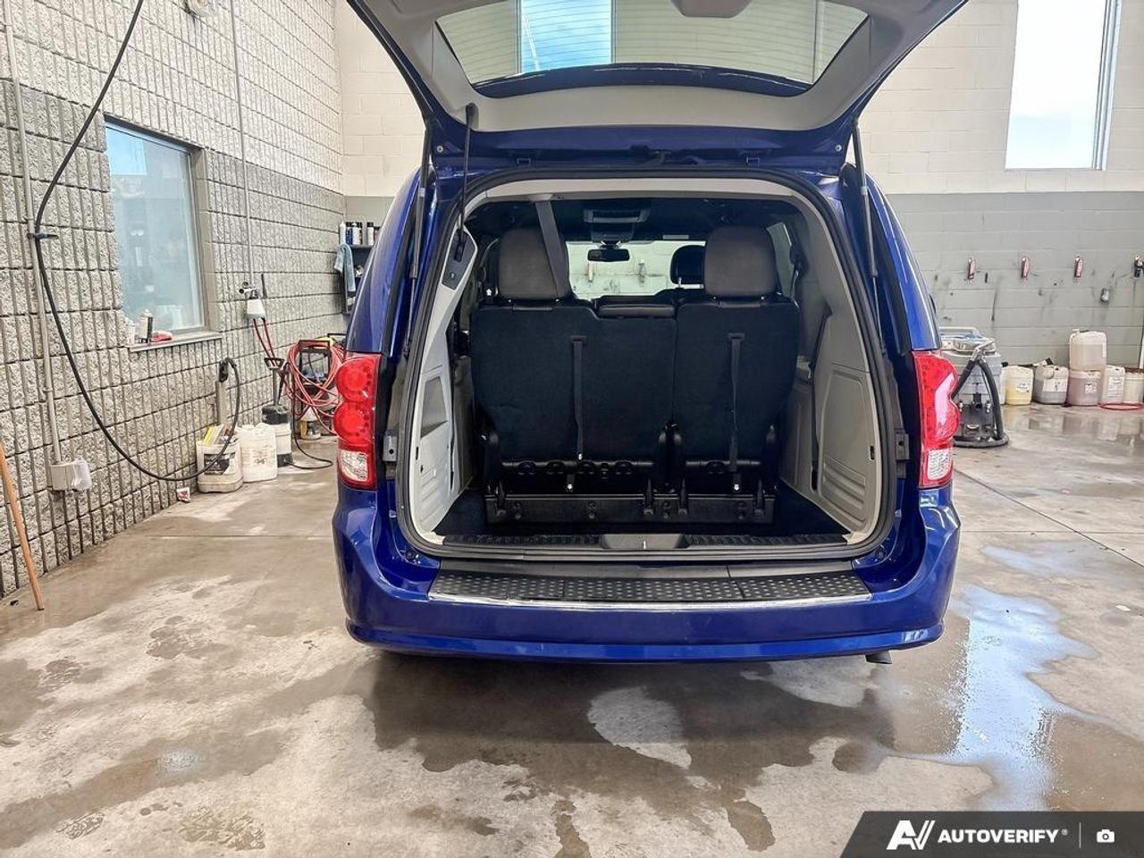 2018 Dodge Grand Caravan CVP/SXT Passenger Van Photo