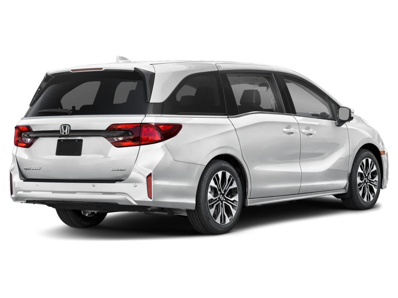 2027 Honda Odyssey Touring Passenger Van Photo5