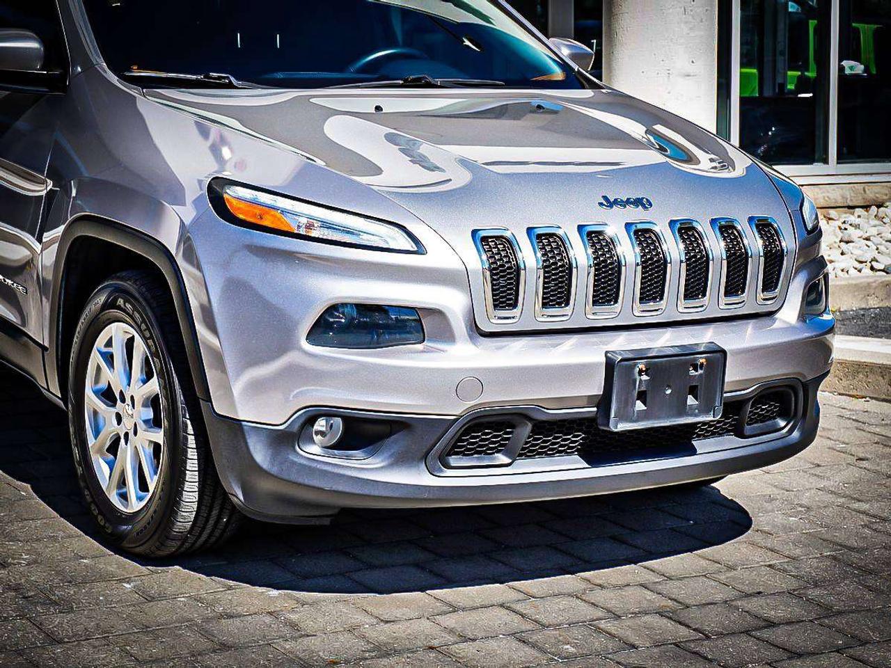2015 Jeep Cherokee  Photo