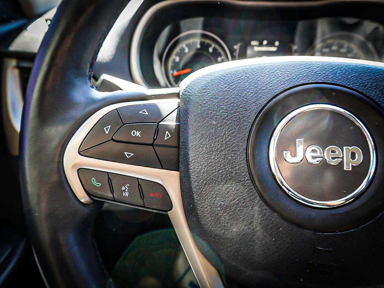 2015 Jeep Cherokee  Photo