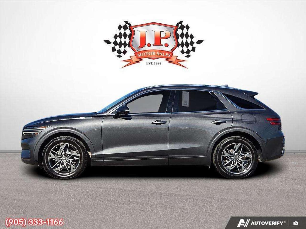 2022 Genesis GV70 2.5T Advanced Plus Apple CarPlay & Android Auto • Heads-Up Display • Power Sunroof • Leather Seating • Cooled Front Seats Photo