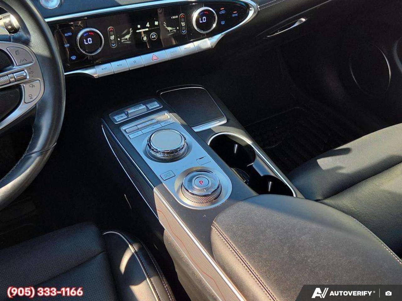 2022 Genesis GV70 2.5T Advanced Plus Apple CarPlay & Android Auto • Heads-Up Display • Power Sunroof • Leather Seating • Cooled Front Seats Photo